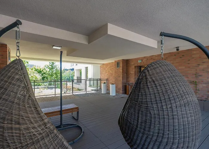 Apartment Grey Horse *